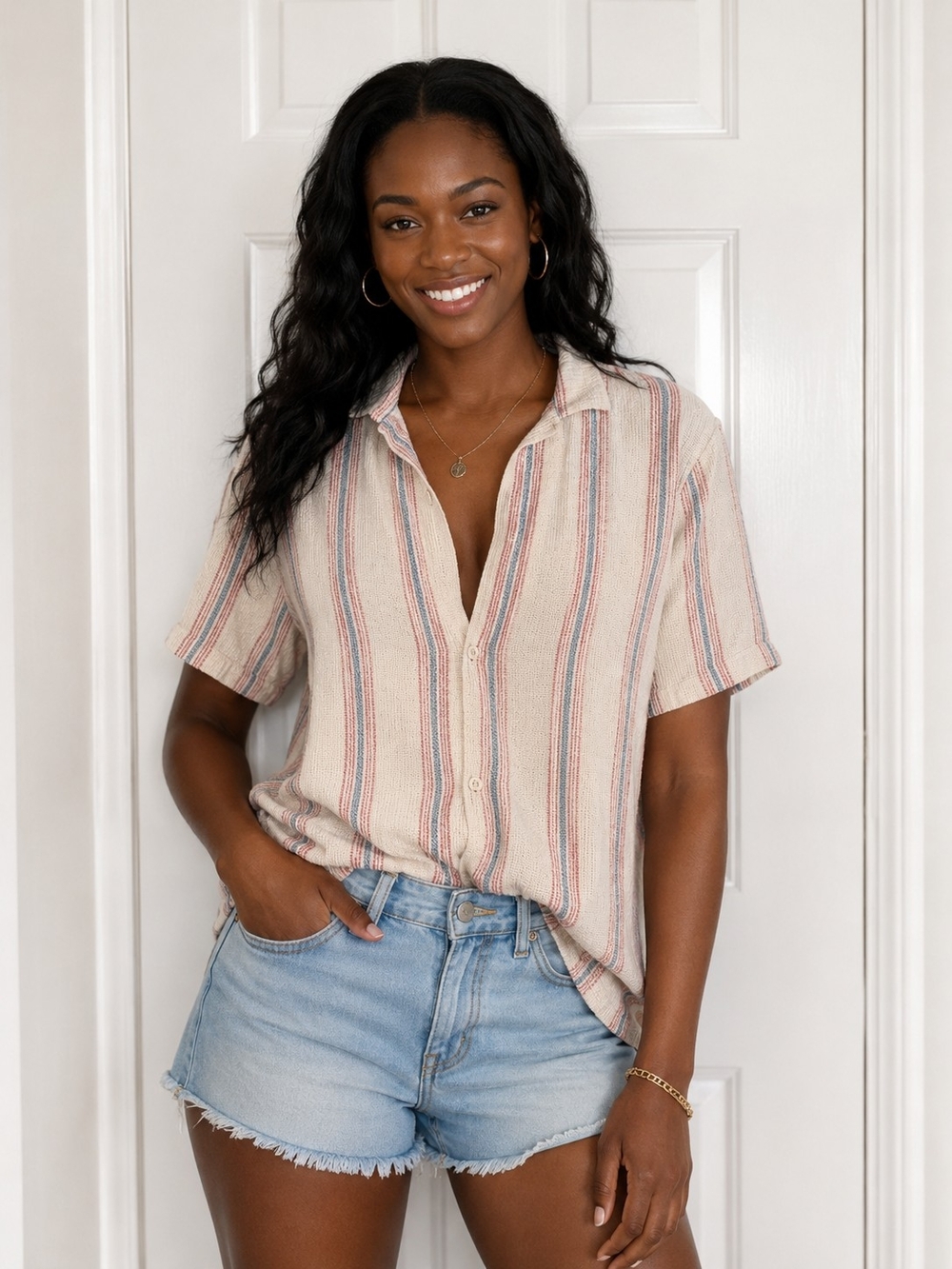 Women woven textured Zara button down t shirt Size large